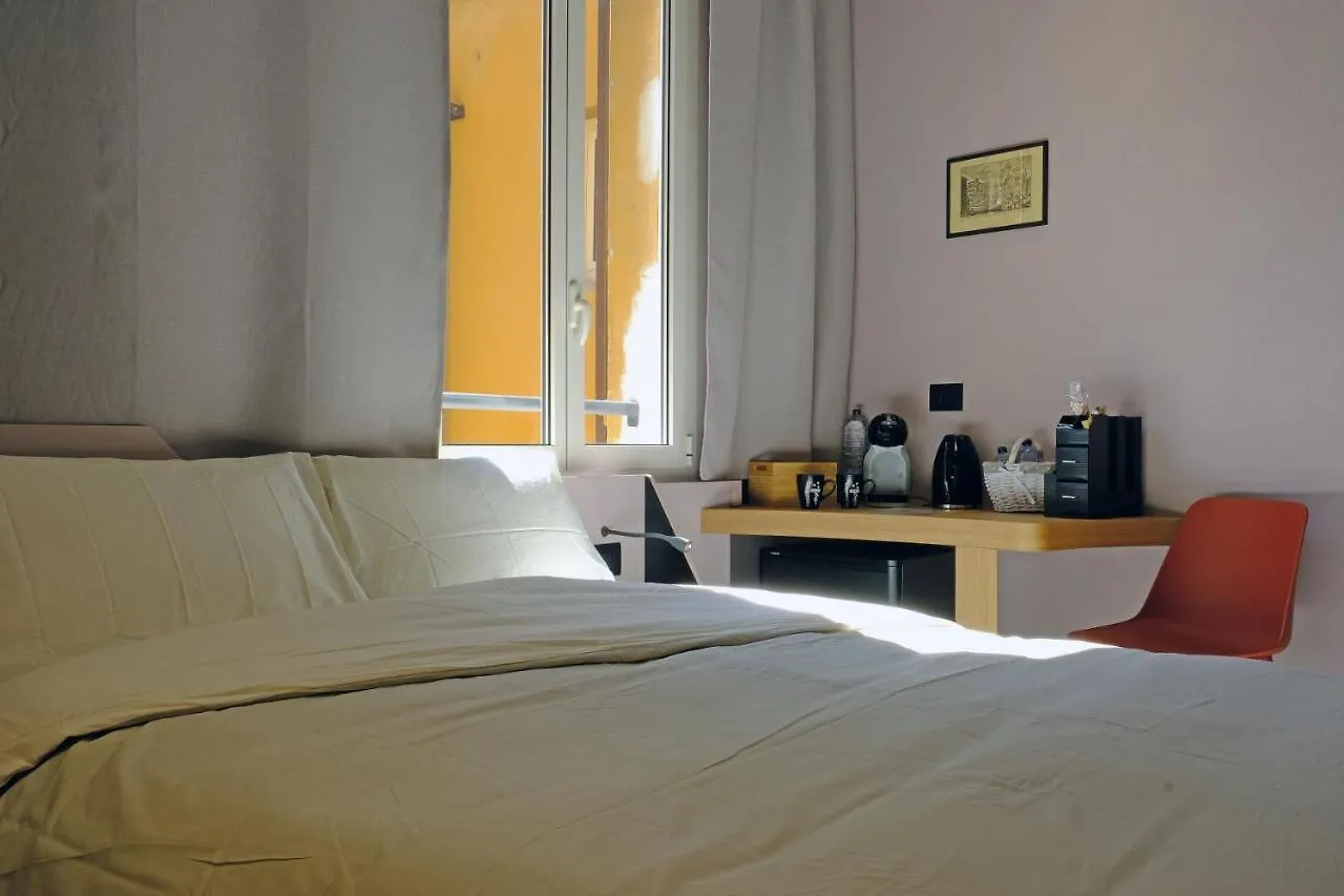 Guest house Locanda Dell'Orsa Bologna Italy